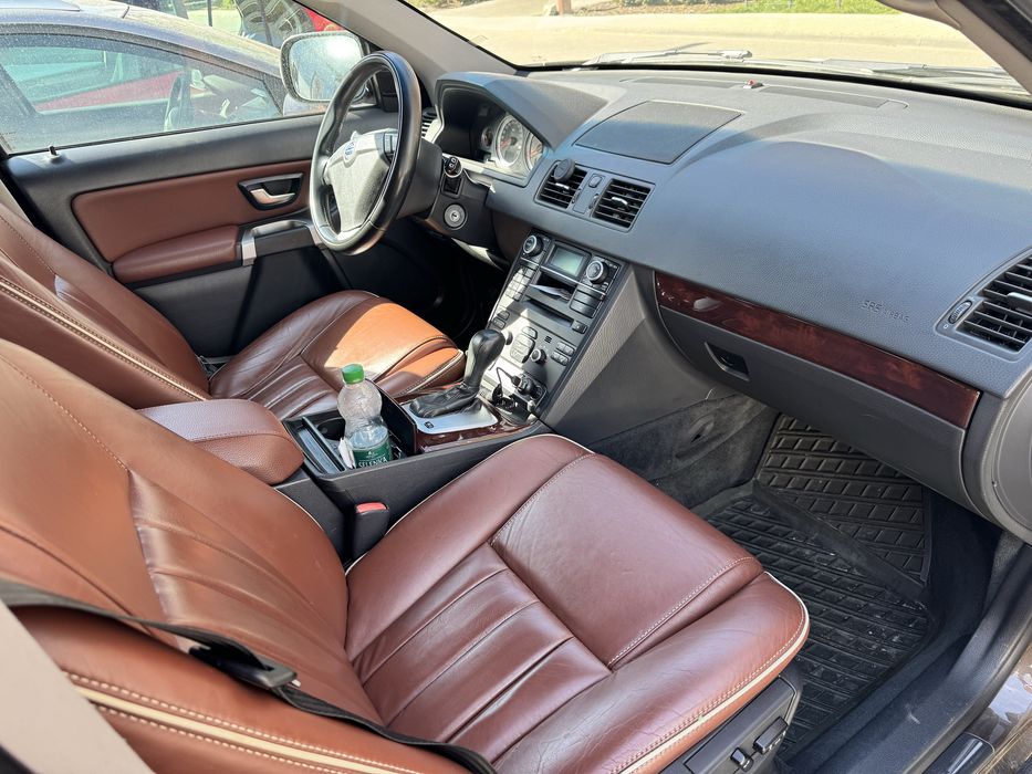 Продам volvo xc 90