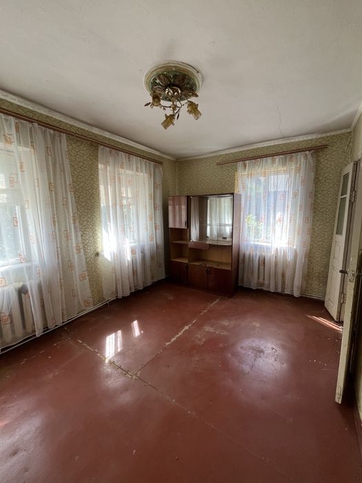 Продаж добротного будинку в м. Городищі. Новинка