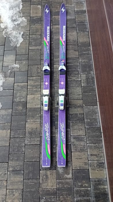 Oddam za darmo  narty