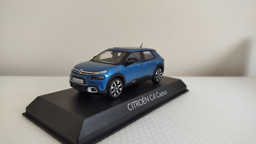 Miniatura Citroen C4 Cactus 1/43 Nova