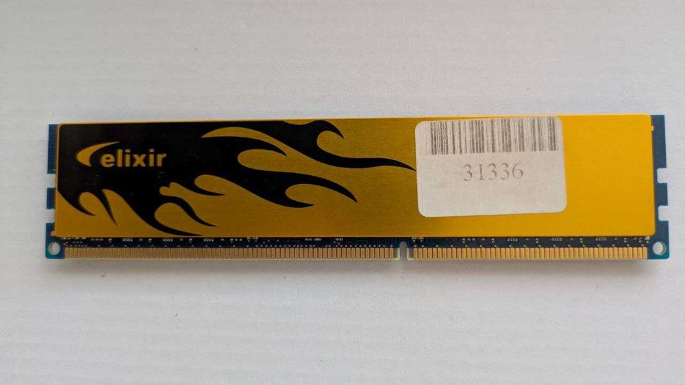 Модуль пам'яті для комп'ютера DDR3 4GB 1600 MHz Elixir