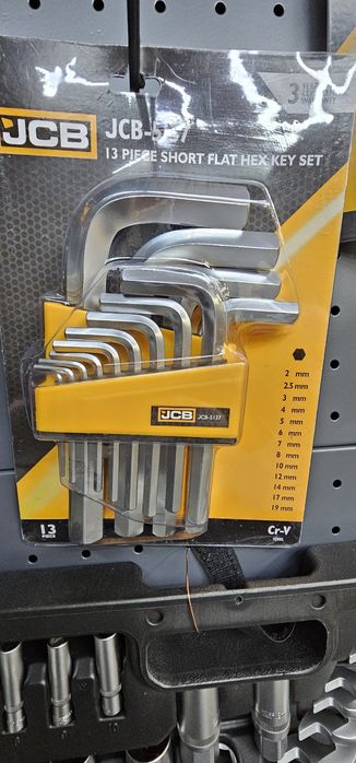 Продам ключi,  інструмент JCB