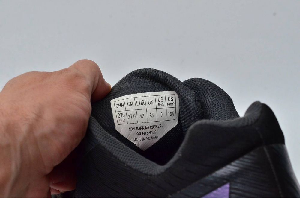 Yonex aerus 42р кроссовки для тенниса бадминтона зала