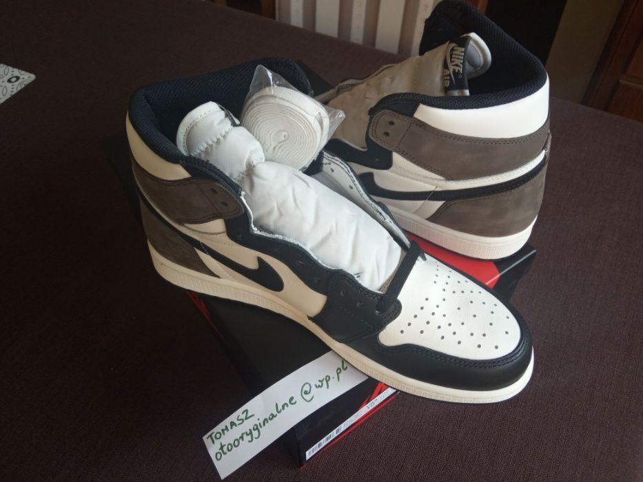 (r. 44,5 - 28,5 cm) Nike JORDAN 1 Retro High Dark Mocha 555088,-105
