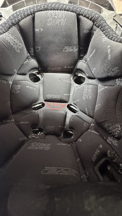 Кросовий мотошолом LS2 MX700 Subverter Black Matt (Розмір L, стан 7.5/10)