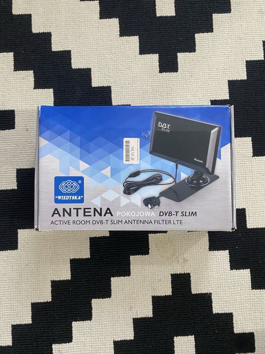 Antena pokojowa DVB-T SLIM Wiedyska – Aktywna, na USB