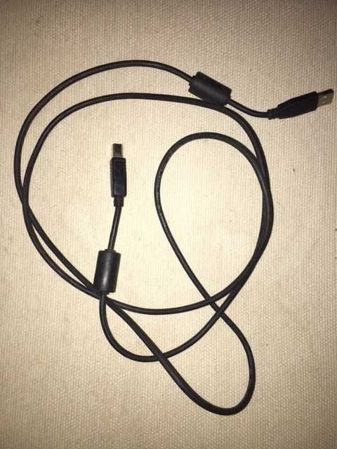 Cabo de ligação USB
