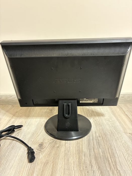 Монітор до компʼютера ASUS