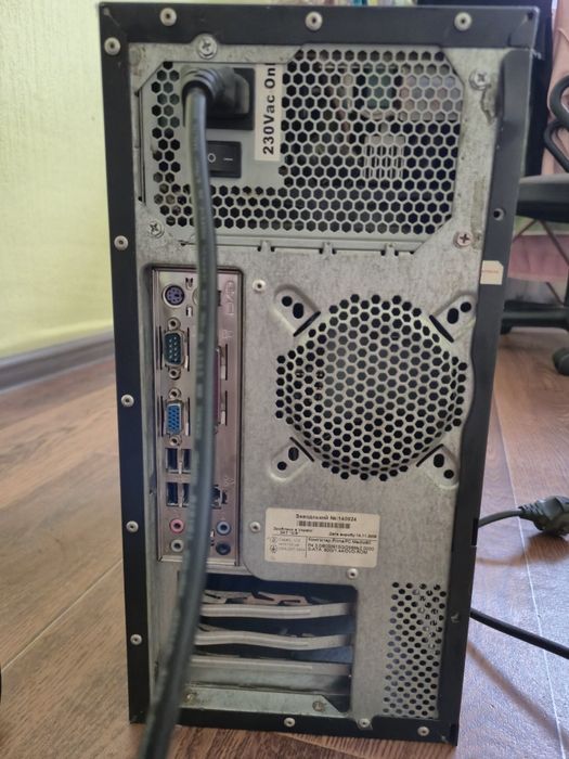 Продам ПК в гарному стані на Windows