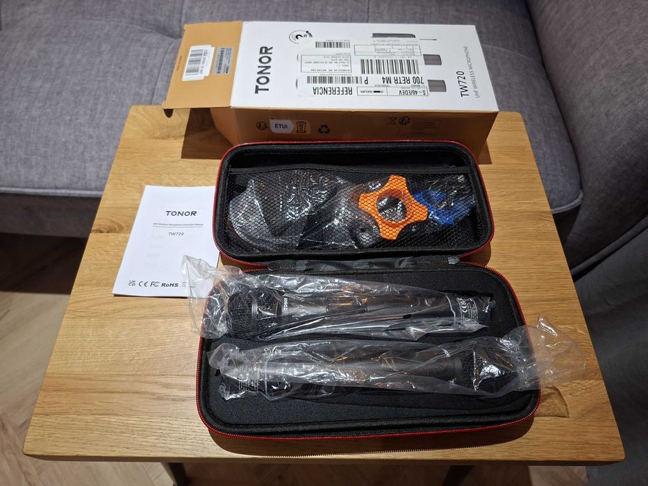 Tonor TW-820 Bezprzewodowy Mikrofon UHF 2 szt. Karaoke KTV, nowy