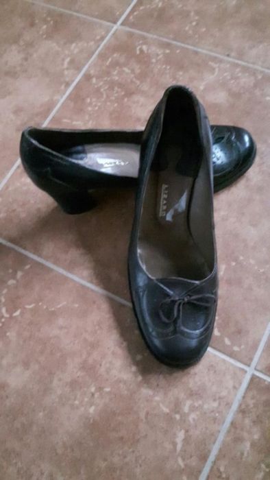 Oddam Buty skórzane rozm 36 za kawę