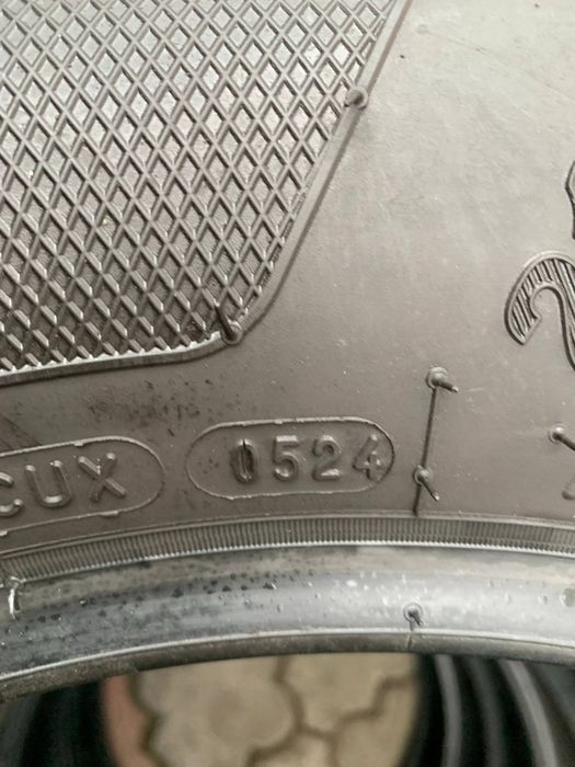 Kleber Dynarex HP 4 215/60/16