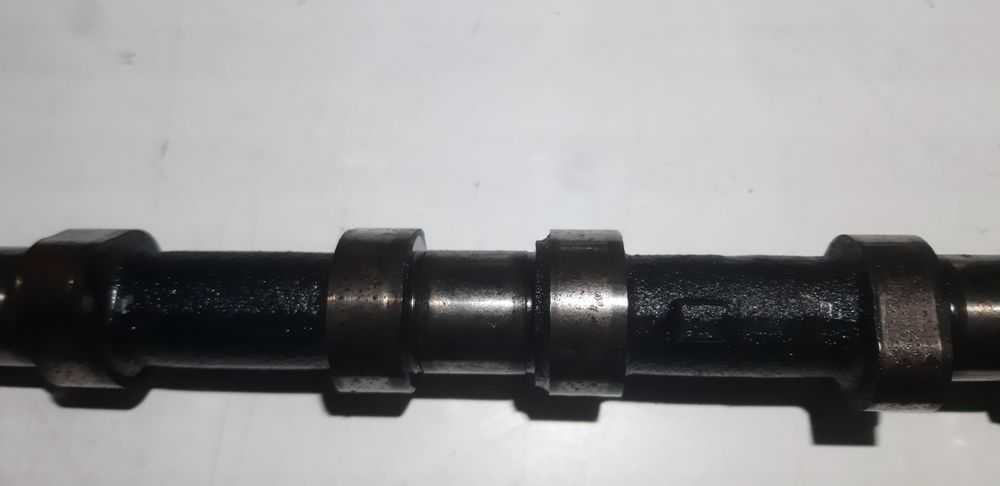 BMW E39 m57 2.5d 163km wałki rozrządu wałek ssący i wydechowy r6