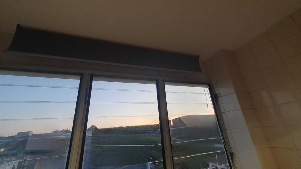 Blackout estore de enrolar