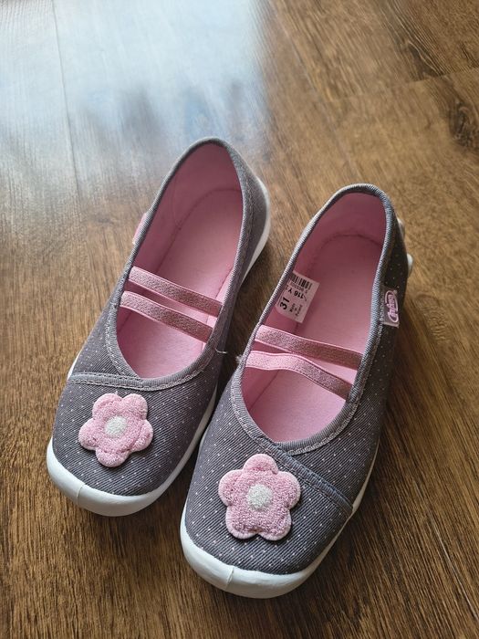 Kapcie Bafado nowe r 31