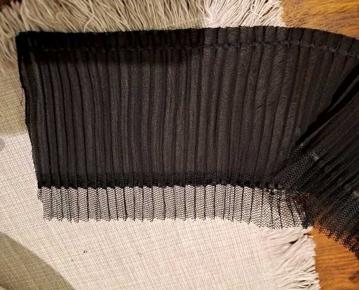 koronka pliska tiulowa np. do przedłużenia sukienki/spódnicy - 2 metry