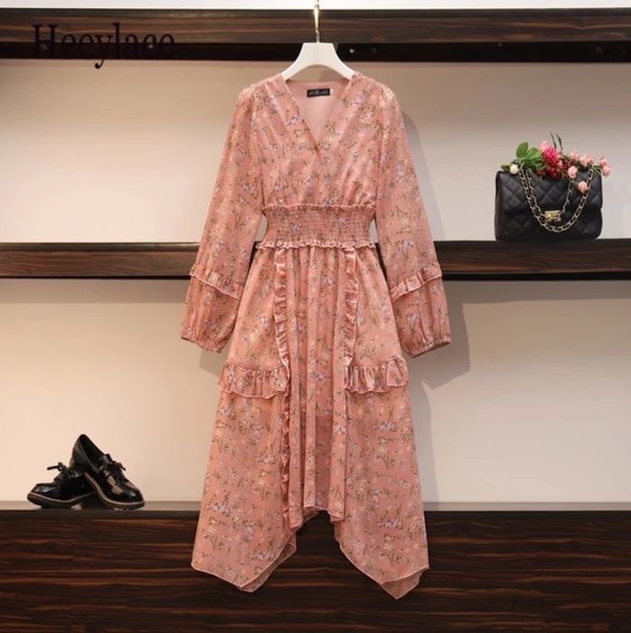 Сукня шифонова рожева квіткова цветочное платье розовое плаття рюші