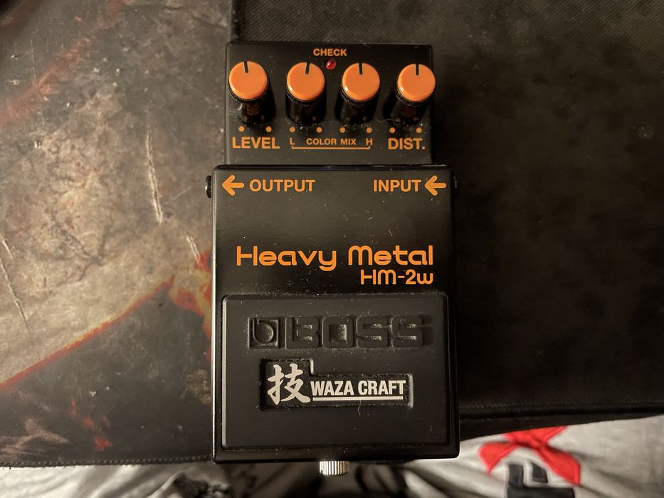 BOSS HM-2W waza craft wazacraft HM2W HM 2 W Japan efekt gitarowy distortion overdrive fuzz mocny Heavy Metal