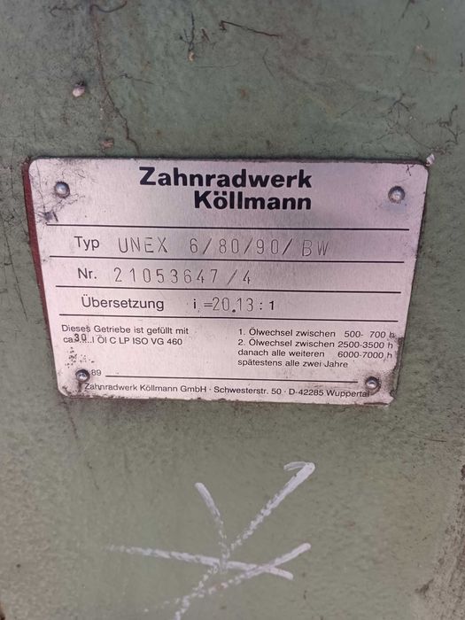 Butelczarka wytłaczarka