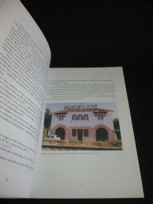 Livro Parede As Pedras e o Mar Monografia De Parede