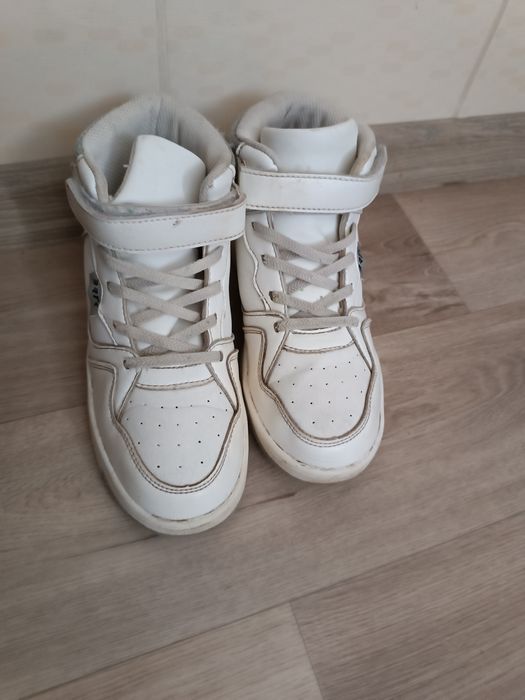 Снікерси чоботи черевики осінні демісезонні Bartek