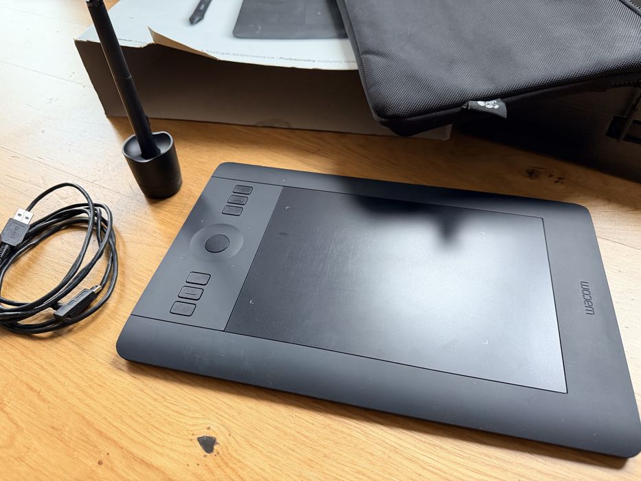 Tablet graficzny Wacom Intuos Pro S