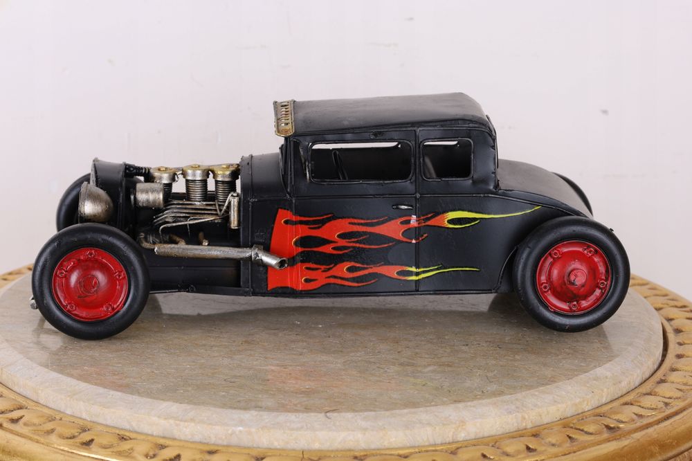 Samochód -Model Kolekcjonerski Auto -Retro