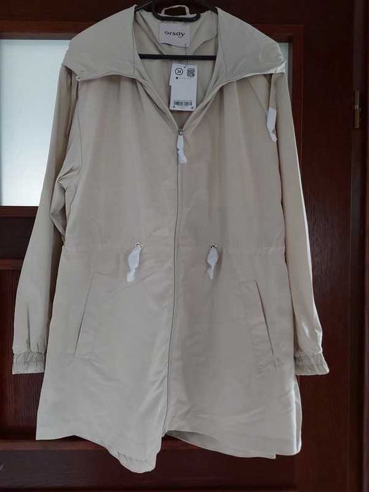 Nowa kurtka parka z kapturem - r.34