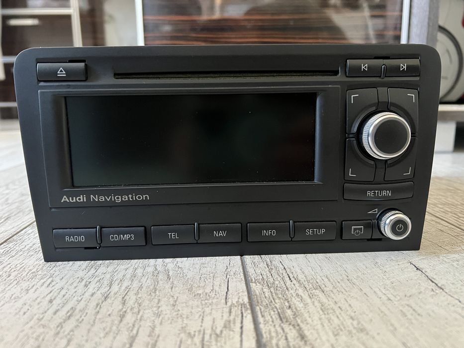 Radio a3 8p +kod i plyta z nawigacja