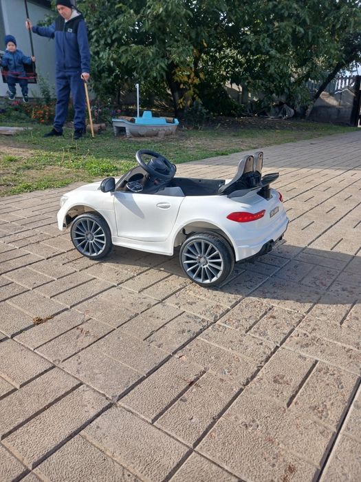 Дитячий електромобіль SP-S600 з пультом