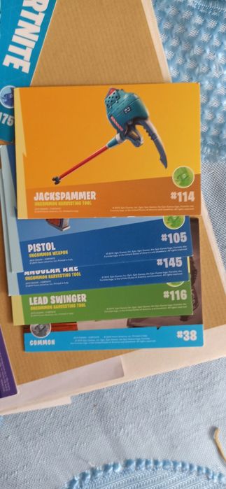 Fortnite: cromos ou cartas panini