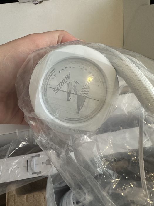 Продам Gigabyte Aorus Waterforce ll 360 Ice