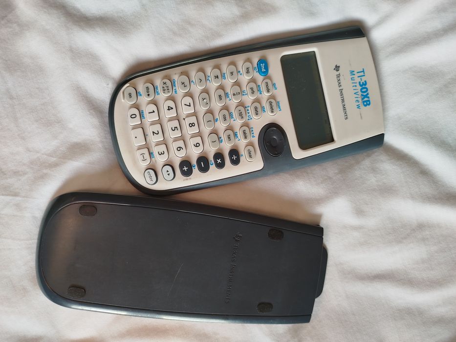 Calculadora Texas Instruments XB