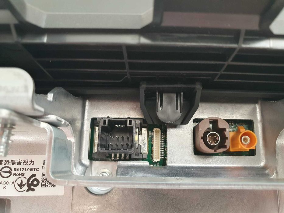Wyświetlacz LCD Nissan Qashgaqi J12