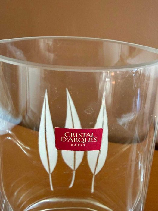 Conjunto de 2 jarras decorativas da marca Cristal d'Arques
