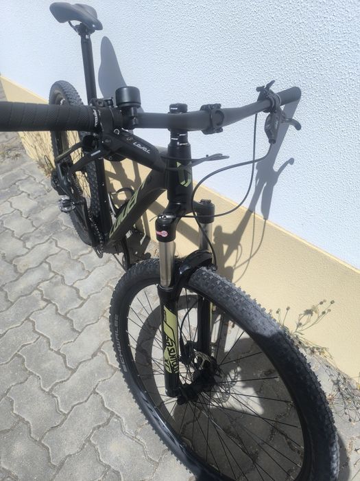 Bicicleta BTT Roda 29