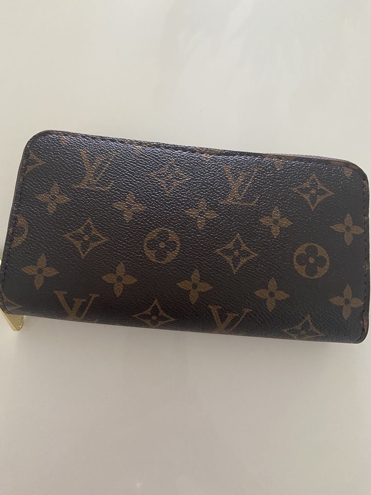 Louis Vuitton White NBA Carteira/Wallet Odivelas • OLX Portugal