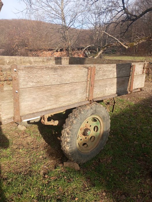 Продам прецеп одноосний