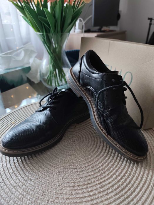 Buty chłopięce komunia 33 ottimo