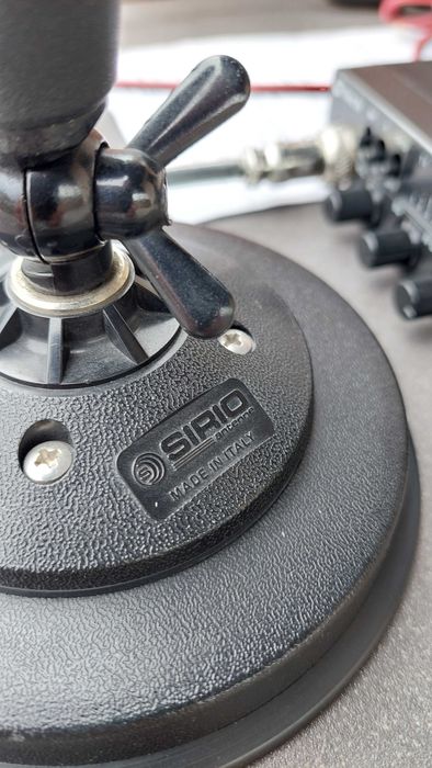 CB Radio M-Tech LEGEND II na bazie UNIDEN 520