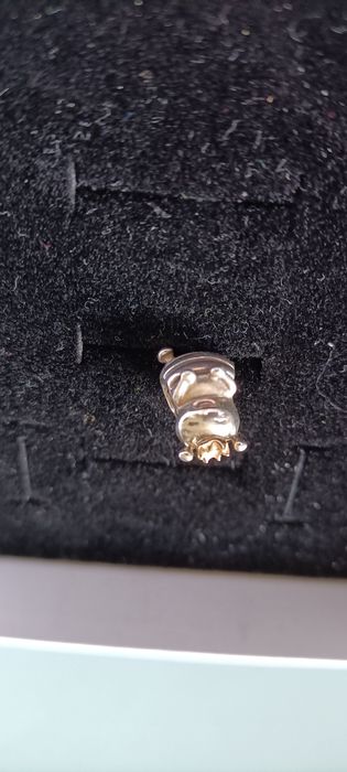 Pandora charsm tt pszczoła