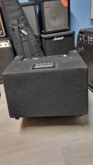 Amplificador de Baixo TECH 21 Bass Power Wedge 60