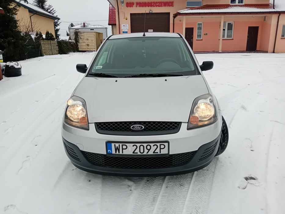 Sprzedam Ford Fiesta 2005r 1.3