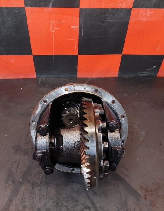 Diferencial trás MITSUBISHI L 200 / Triton Pick Up Chassis (KA_T, KB_T