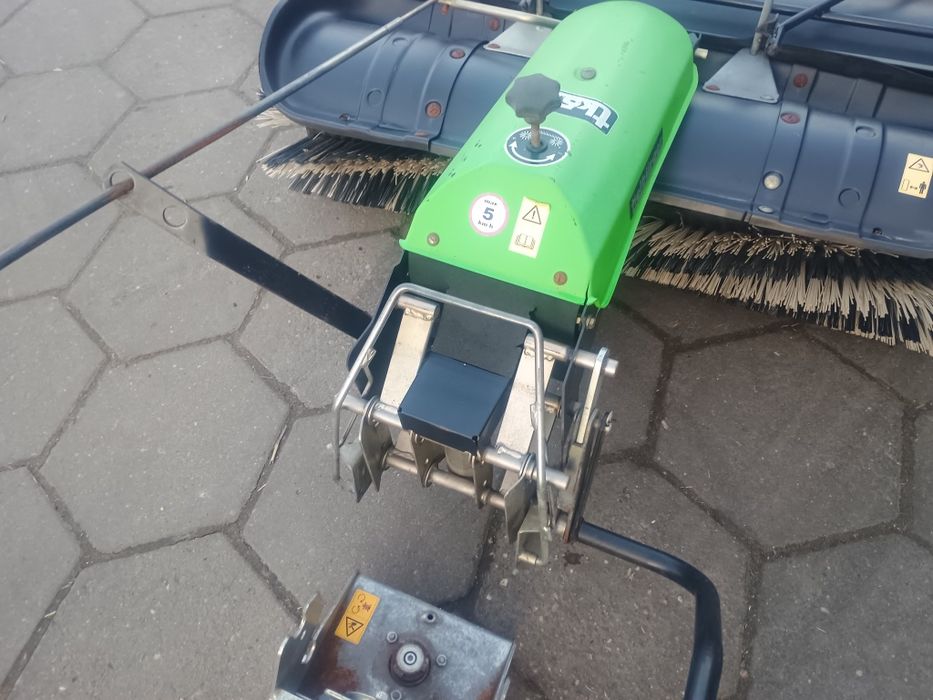 Kosiarka traktorek zamiatarka tielburger castel viking solo honda mtd