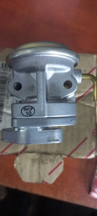 2572050011 Toyota клапан продувки катализатора