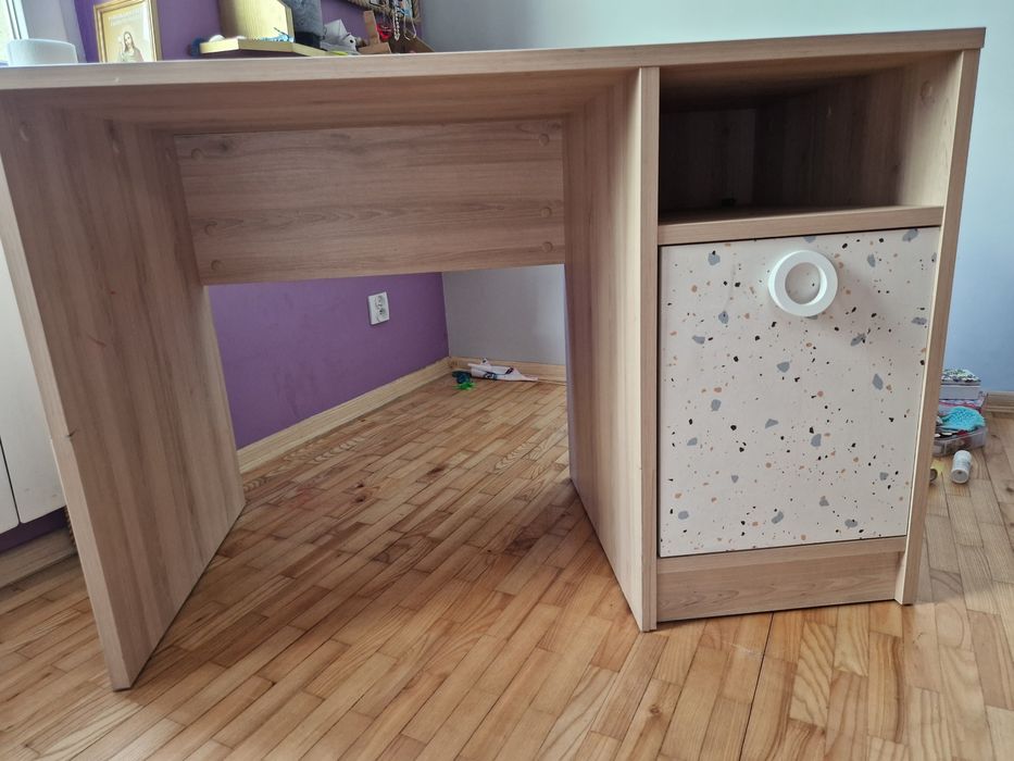 Biurko jak nowe 110 x 55