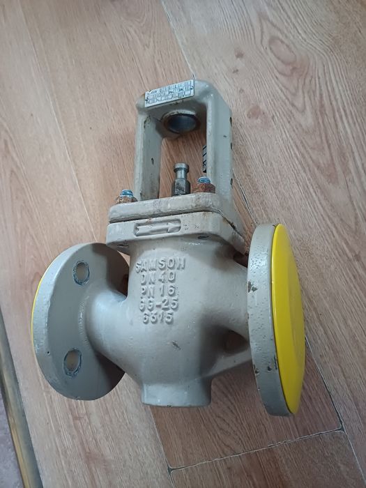 Zawor pneumatyczny SAMSON 3241 DN40