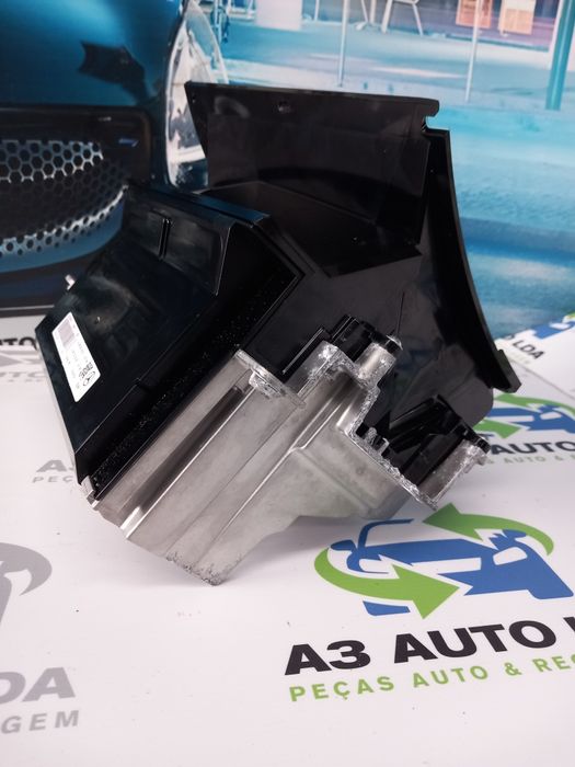 Ecrã projector Mercedes W205