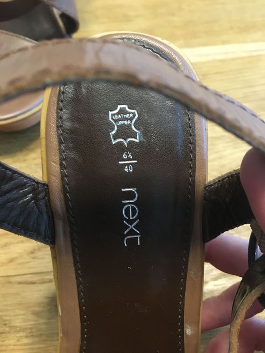 Skórzane sandałki Next UK rozmiar 40